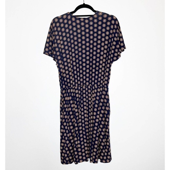 NWT Boden Flutter Sleeve French Navy Daisy Stamp Jersey Dress Womens Size 10 - Picture 3 of 6